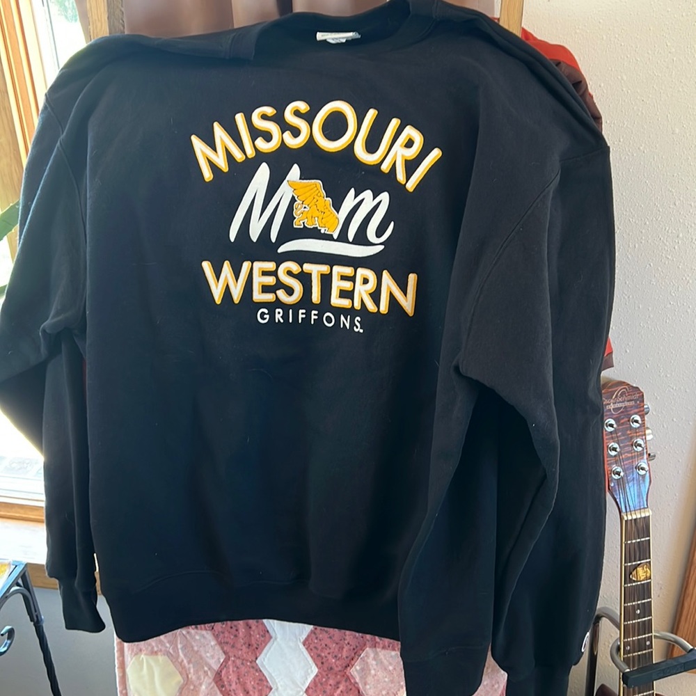 Missouri Western Mom crewneck sweatshirt 2XL